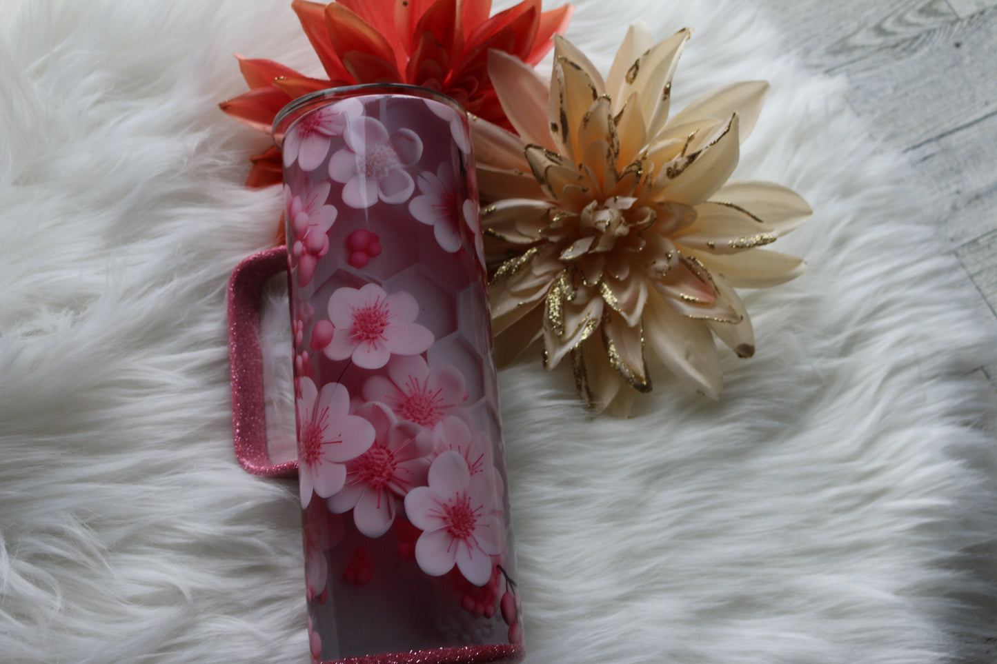 20 oz "honeycomb floral" Stainless Steal Tumbler with a handle